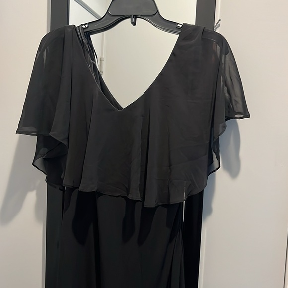 Connected Apparel Flutter Sleeve V-Neck Dress - Picture 4 of 7